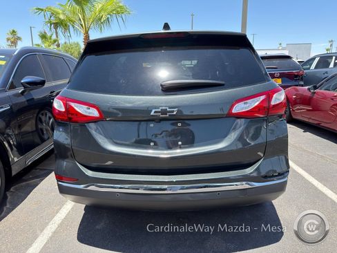 Used 2020 Chevrolet Equinox LT FWD image 4