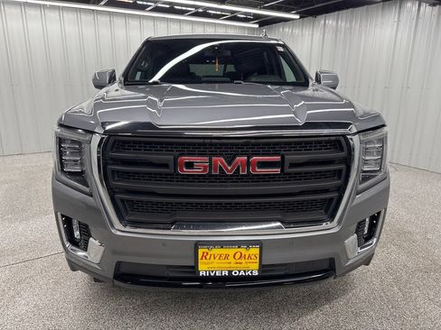 Used 2022 GMC Yukon SLE w/ Max Trailering Package AWD/4WD image 2