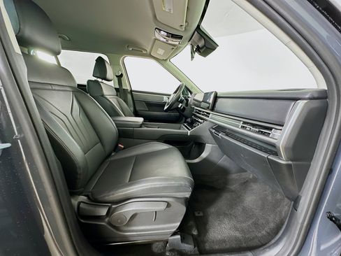 Used 2025 Hyundai Santa Fe SEL image 31