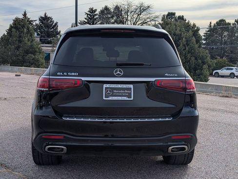 Used 2023 Mercedes-Benz GLS 580 4MATIC image 6