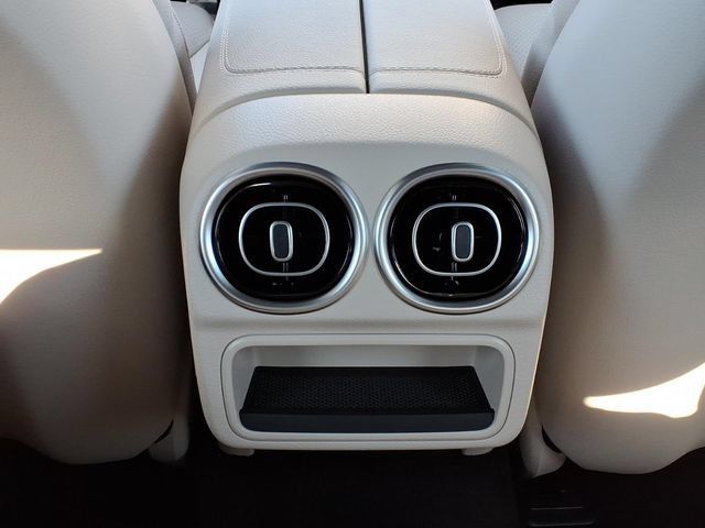 New 2027 Mercedes-Benz CLE 450 4MATIC Coupe image 18