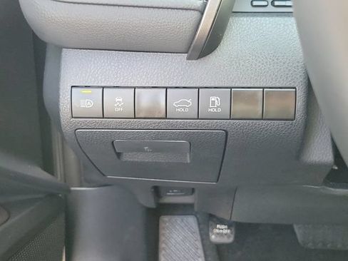 Used 2024 Toyota Camry SE w/ Convenience Package FWD image 21