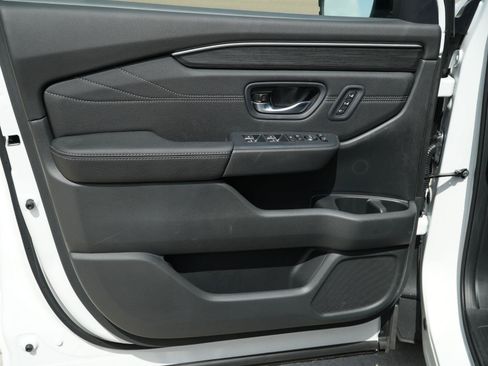New 2026 Honda Pilot image 13