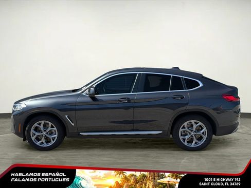 Used 2023 BMW X4 xDrive30i AWD/4WD image 3