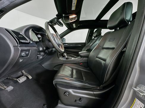 Used 2019 Jeep Grand Cherokee Overland image 13
