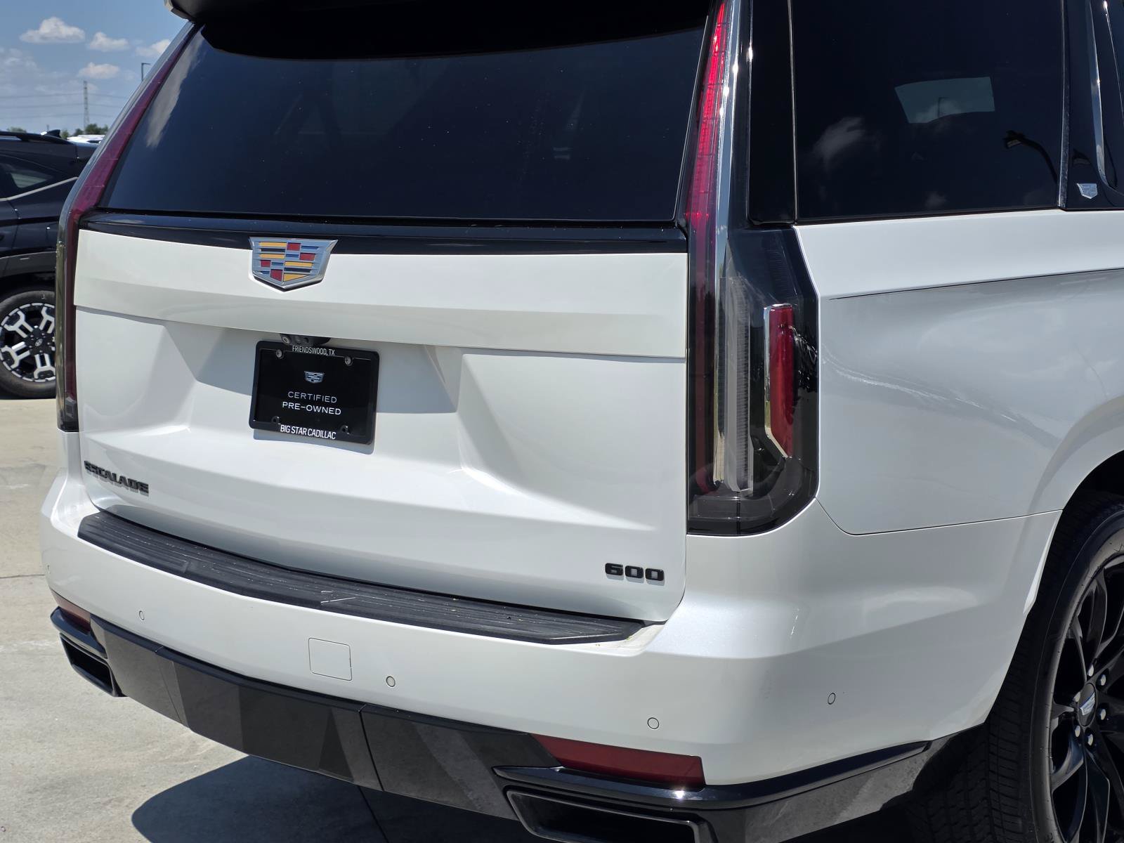 Used 2021 Cadillac Escalade Sport Platinum AWD/4WD image 11