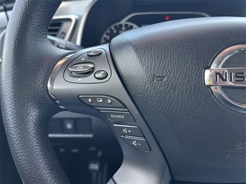 Used 2020 Nissan Murano S w/ Technology Package image 19