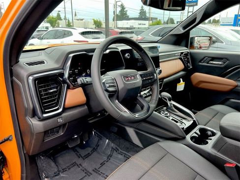 New 2025 GMC Canyon AT4 w/ Nightfall Edition image 10