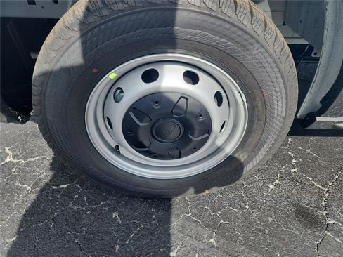 New 2026 Ford Transit 250 Low Roof w/ Load Area Protection Package RWD image 9