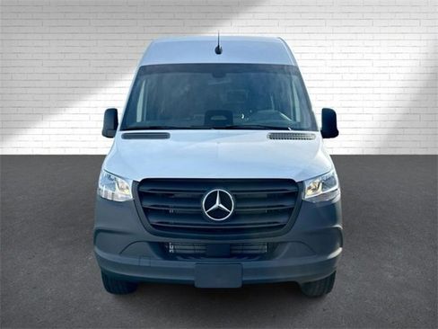 New 2025 Mercedes-Benz Sprinter 2500 image 4
