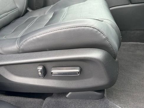 Certified 2020 Honda CR-V EX-L image 28