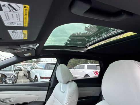 New 2026 Hyundai Tucson Limited image 21