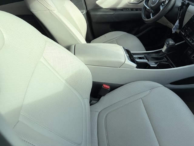 Used 2023 Hyundai Tucson SEL w/ Convenience Package FWD image 6