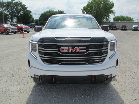 New 2026 GMC Sierra 1500 AT4 w/ AT4 Premium Package AWD/4WD image 13