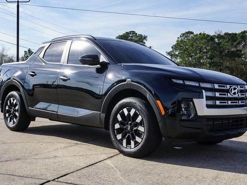 Used 2025 Hyundai Santa Cruz SEL image 2