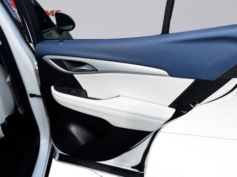 Used 2024 Buick Envision Avenir image 65