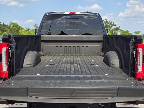 Used 2025 Ford F350 Platinum AWD/4WD image 56
