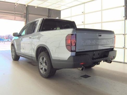 Used 2024 Honda Ridgeline TrailSport image 8