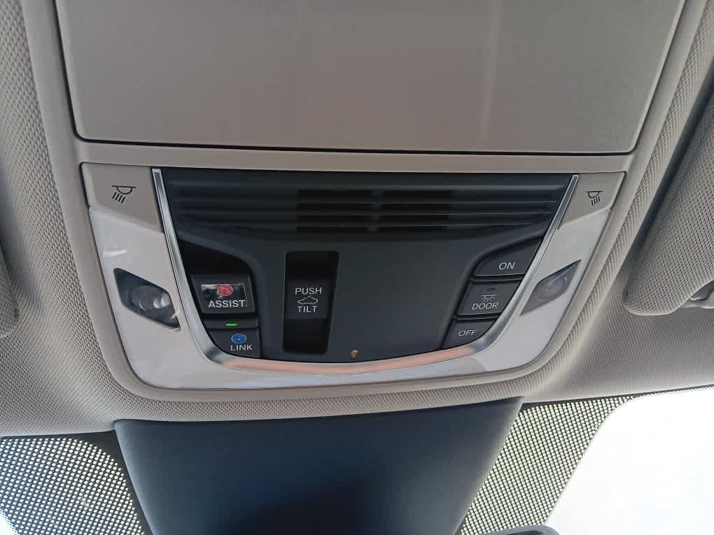 Used 2024 Acura TLX w/ Technology Package FWD image 31