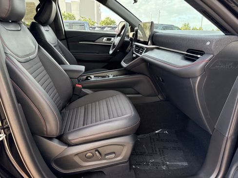 New 2026 Ford Explorer ST-Line image 20