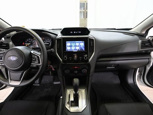 Used 2022 Subaru Impreza Premium image 2