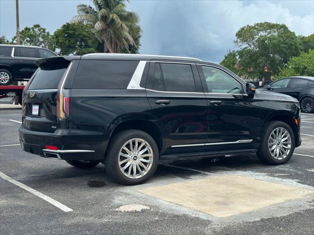 Used 2022 Cadillac Escalade Premium Luxury AWD/4WD image 8