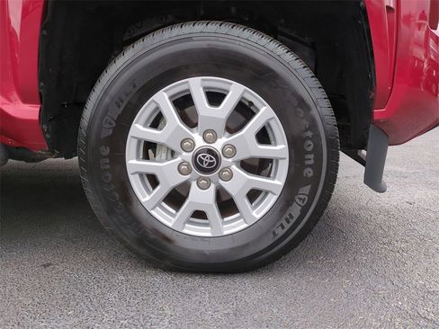 Used 2024 Toyota Tacoma SR5 image 11