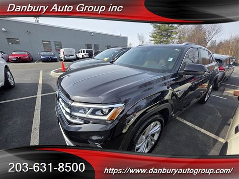 Used 2020 Volkswagen Atlas Cross Sport SEL AWD/4WD image 1