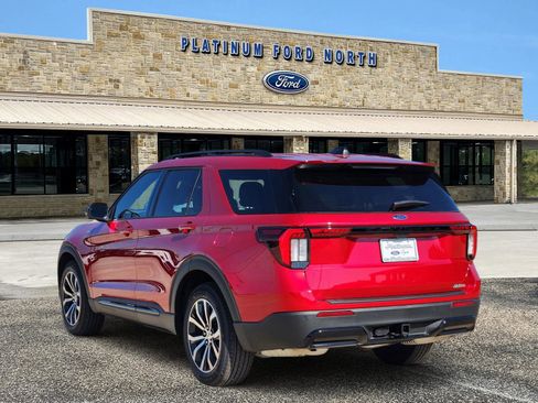 New 2026 Ford Explorer ST-Line image 4