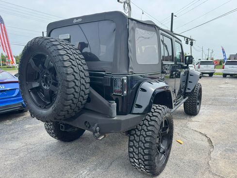 Used 2015 Jeep Wrangler Unlimited Sport AWD/4WD image 6