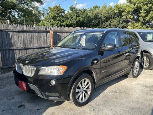 Used 2013 BMW X3 xDrive28i AWD/4WD image 2
