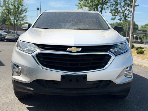 Used 2019 Chevrolet Equinox LS FWD image 9