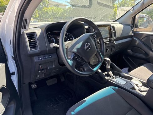 Used 2022 Nissan Frontier S w/ Technology Package AWD/4WD image 5