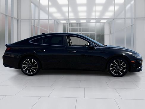 Used 2022 Hyundai Sonata Limited FWD image 7