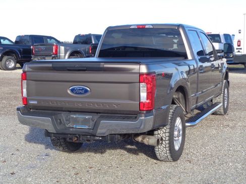 Used 2019 Ford F250 XLT image 6