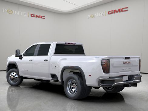 New 2025 GMC Sierra 3500 SLT w/ SLT Convenience Package image 7