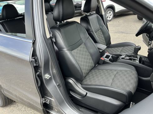 Used 2022 Nissan Rogue Sport SV w/ Technology Package AWD/4WD image 25