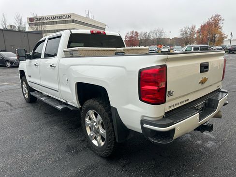 Used 2018 Chevrolet Silverado 2500 LTZ w/ Duramax Plus Package image 3