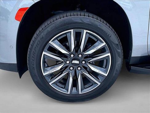 Used 2023 Cadillac Escalade Sport Platinum AWD/4WD image 10