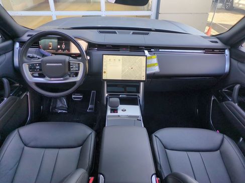 New 2026 Land Rover Range Rover SE image 26