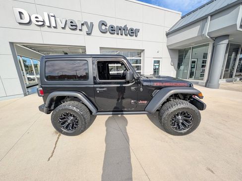 Used 2022 Jeep Wrangler Rubicon image 5