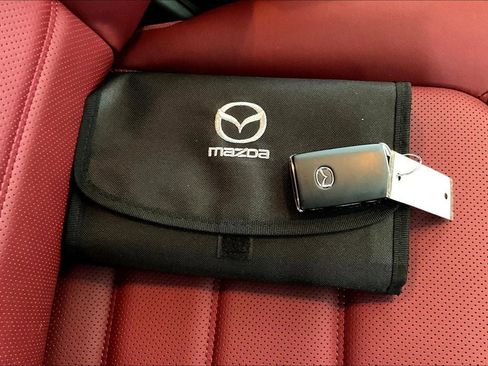 New 2025 MAZDA CX-5 Carbon Edition image 11