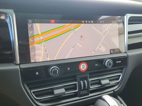 New 2026 Porsche Macan Turbo image 15