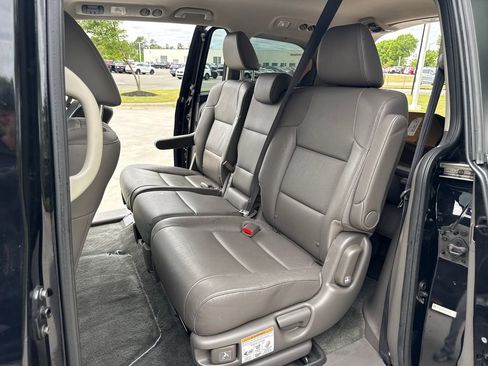 Used 2016 Honda Odyssey EX-L image 30