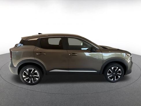 Used 2026 Nissan Kicks SV w/ Cold Weather Package AWD/4WD image 15
