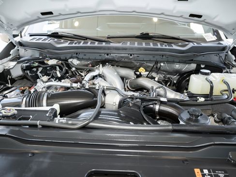 Used 2024 Ford F250 XLT image 17