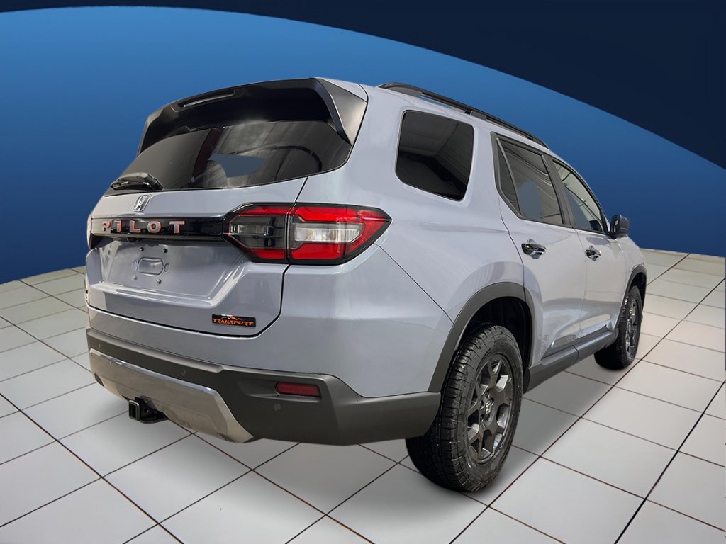 New 2026 Honda Pilot TrailSport image 5