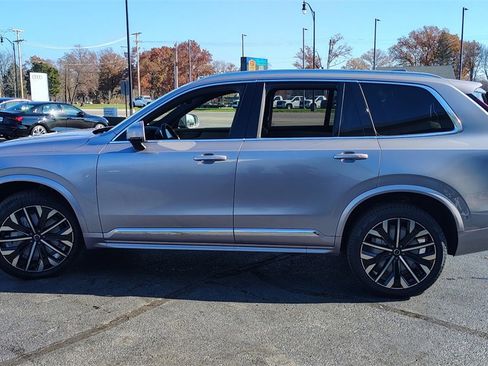 New 2026 Volvo XC90 B6 Plus image 5