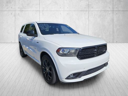 Used 2020 Dodge Durango SXT RWD image 2