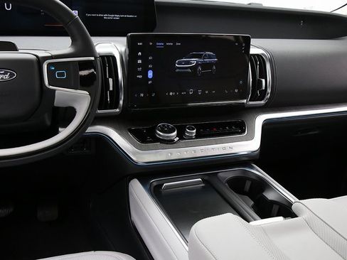 New 2025 Ford Expedition Max Platinum w/ Platinum Ultimate Package image 16